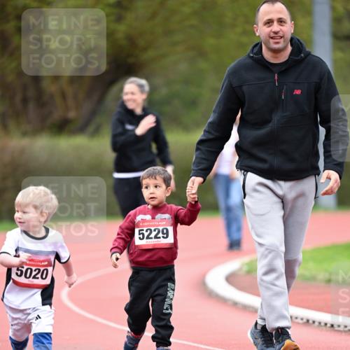 13.04.2025 - Hammer Lauf Dr. Thomas Lammeyer http://msf.ph/oto/7628102 13.04.2025 09:11:47 Laufen 5020, 15, 5229 meine-sportfotos.de