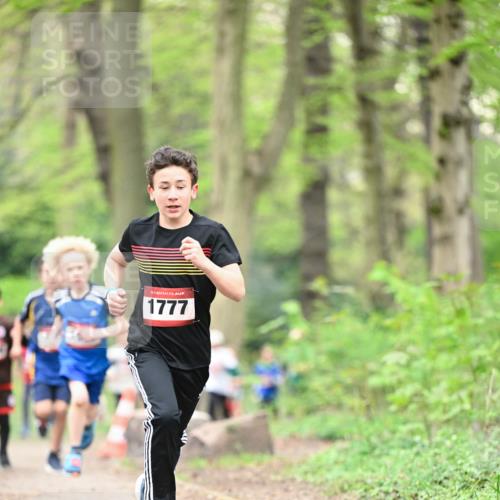 13.04.2025 - Hammer Lauf Dr. Thomas Lammeyer http://msf.ph/oto/7628578 13.04.2025 09:22:22 Laufen 15, 1777 meine-sportfotos.de