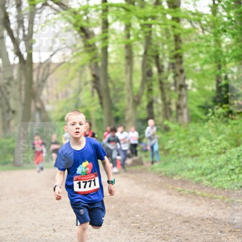 13.04.2025 - Hammer Lauf Dr. Thomas Lammeyer http://msf.ph/oto/7629479 13.04.2025 09:23:26 Laufen 15, 1771 meine-sportfotos.de