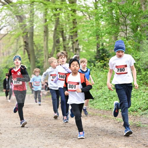 13.04.2025 - Hammer Lauf Dr. Thomas Lammeyer http://msf.ph/oto/7630225 13.04.2025 09:23:59 Laufen 82, 840, 992, 801, 249, 780 meine-sportfotos.de
