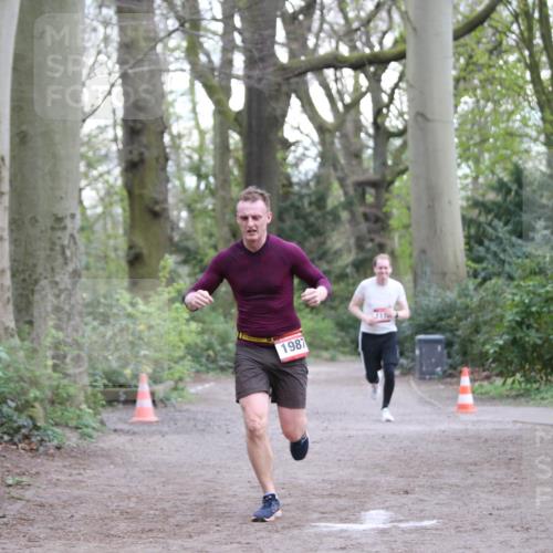 13.04.2025 - Hammer Lauf Jannik Wohlers http://msf.ph/oto/7631742 13.04.2025 10:29:18 Laufen 1987 meine-sportfotos.de