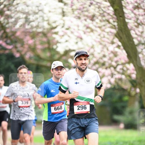 13.04.2025 - Hammer Lauf Dr. Thomas Lammeyer http://msf.ph/oto/7635041 13.04.2025 10:03:55 Laufen 339, 668, 15, 296 meine-sportfotos.de