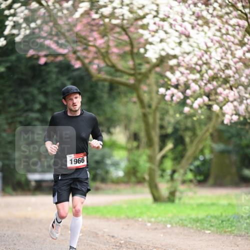 13.04.2025 - Hammer Lauf Dr. Thomas Lammeyer http://msf.ph/oto/7635213 13.04.2025 10:04:16 Laufen 120, 1966 meine-sportfotos.de