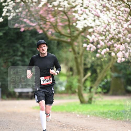 13.04.2025 - Hammer Lauf Dr. Thomas Lammeyer http://msf.ph/oto/7635222 13.04.2025 10:04:16 Laufen 120, 1966 meine-sportfotos.de