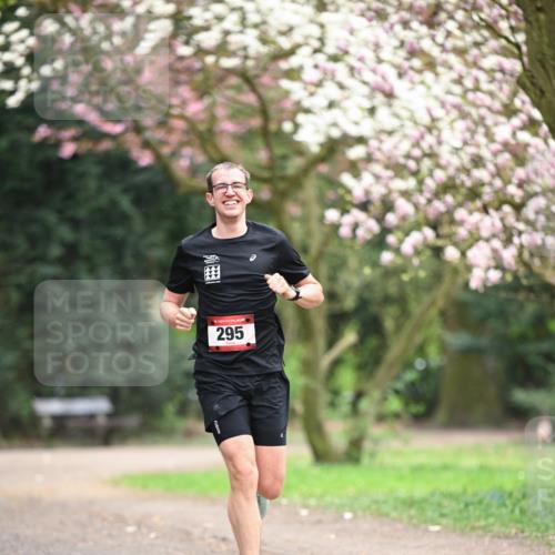 13.04.2025 - Hammer Lauf Dr. Thomas Lammeyer http://msf.ph/oto/7635866 13.04.2025 10:05:07 Laufen 295 meine-sportfotos.de