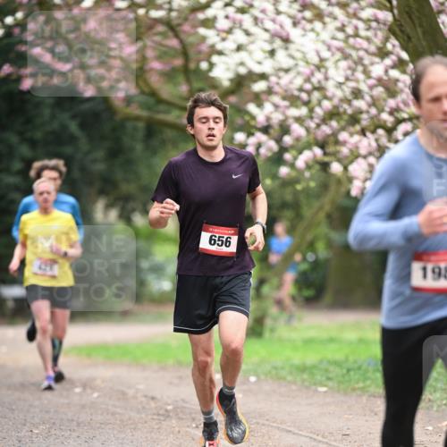 13.04.2025 - Hammer Lauf Dr. Thomas Lammeyer http://msf.ph/oto/7636221 13.04.2025 10:05:37 Laufen 15, 656, 198 meine-sportfotos.de