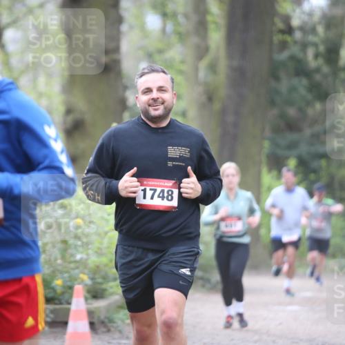 13.04.2025 - Hammer Lauf Jannik Wohlers http://msf.ph/oto/7637922 13.04.2025 10:10:49 Laufen 1782, 1972, 15, 1748, 83 meine-sportfotos.de