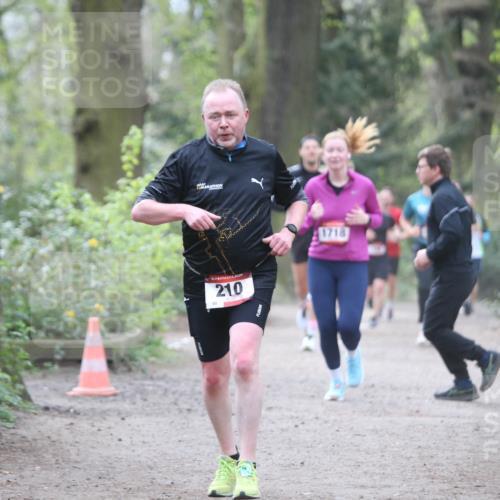 13.04.2025 - Hammer Lauf Jannik Wohlers http://msf.ph/oto/7638098 13.04.2025 10:10:28 Laufen 210, 1718 meine-sportfotos.de