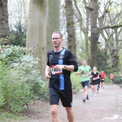 13.04.2025 - Hammer Lauf Jannik Wohlers http://msf.ph/oto/7638926 13.04.2025 10:09:10 Laufen 1804 meine-sportfotos.de