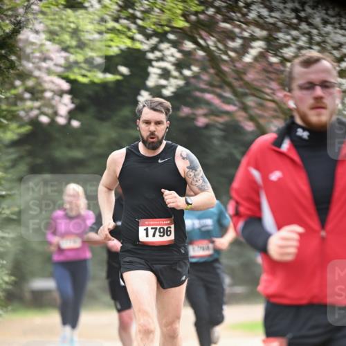 13.04.2025 - Hammer Lauf Dr. Thomas Lammeyer http://msf.ph/oto/7642467 13.04.2025 10:11:34 Laufen 1796 meine-sportfotos.de