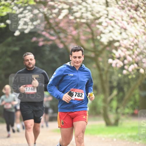 13.04.2025 - Hammer Lauf Dr. Thomas Lammeyer http://msf.ph/oto/7642565 13.04.2025 10:11:57 Laufen 1748, 15, 782 meine-sportfotos.de
