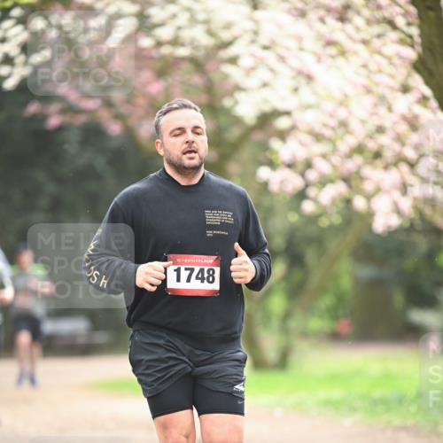 13.04.2025 - Hammer Lauf Dr. Thomas Lammeyer http://msf.ph/oto/7642601 13.04.2025 10:11:59 Laufen 1972, 15, 1748 meine-sportfotos.de