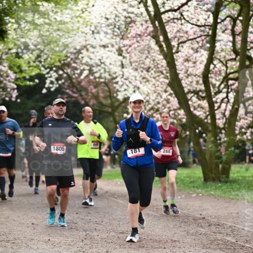 13.04.2025 - Hammer Lauf Dr. Thomas Lammeyer http://msf.ph/oto/7643861 13.04.2025 10:13:23 Laufen 1805, 181, 288 meine-sportfotos.de