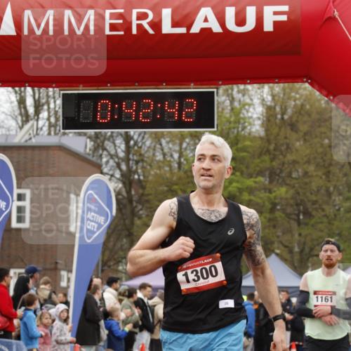 13.04.2025 - Hammer Lauf A. Gomolzig http://msf.ph/oto/7645865 13.04.2025 10:28:42 Ziel 623, 1140, 1161, 1300, 1336, 1704, 1705 meine-sportfotos.de