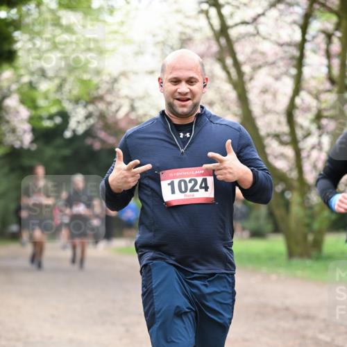13.04.2025 - Hammer Lauf Dr. Thomas Lammeyer http://msf.ph/oto/7646327 13.04.2025 10:16:13 Laufen 14, 15, 1024 meine-sportfotos.de