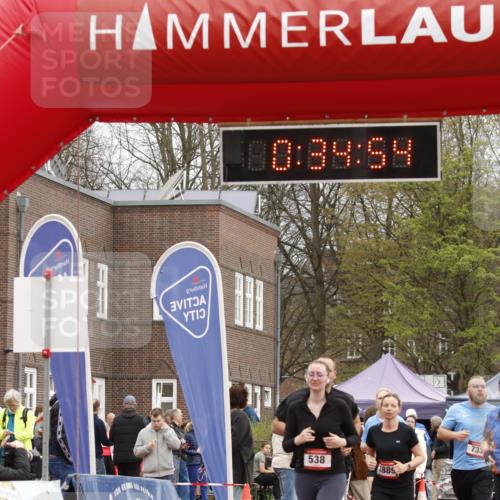 13.04.2025 - Hammer Lauf A. Gomolzig http://msf.ph/oto/7646597 13.04.2025 10:20:54 Ziel 130, 731, 733, 1003, 1803, 1887, 1889 meine-sportfotos.de