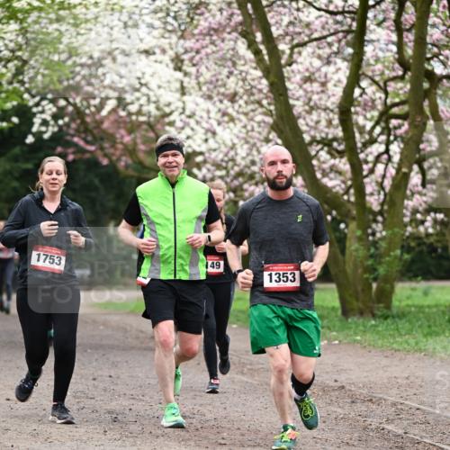 13.04.2025 - Hammer Lauf Dr. Thomas Lammeyer http://msf.ph/oto/7646874 13.04.2025 10:16:52 Laufen 1753, 49, 15, 1353 meine-sportfotos.de