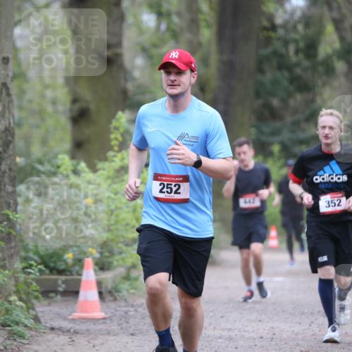 13.04.2025 - Hammer Lauf Jannik Wohlers http://msf.ph/oto/7647128 13.04.2025 11:31:27 Laufen 15, 252, 442, 352 meine-sportfotos.de