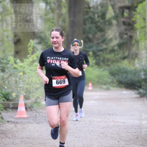 13.04.2025 - Hammer Lauf Jannik Wohlers http://msf.ph/oto/7647276 13.04.2025 11:31:03 Laufen 20, 15, 669 meine-sportfotos.de