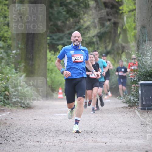 13.04.2025 - Hammer Lauf Jannik Wohlers http://msf.ph/oto/7648478 13.04.2025 11:26:47 Laufen 227 meine-sportfotos.de