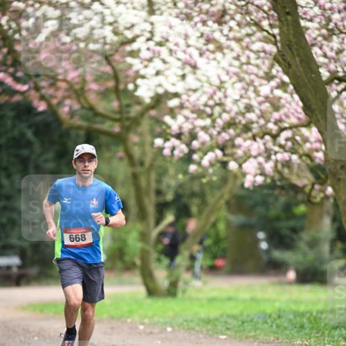13.04.2025 - Hammer Lauf Dr. Thomas Lammeyer http://msf.ph/oto/7649357 13.04.2025 10:22:33 Laufen 668 meine-sportfotos.de