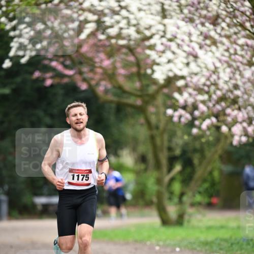 13.04.2025 - Hammer Lauf Dr. Thomas Lammeyer http://msf.ph/oto/7649830 13.04.2025 10:23:39 Laufen 15, 1175 meine-sportfotos.de