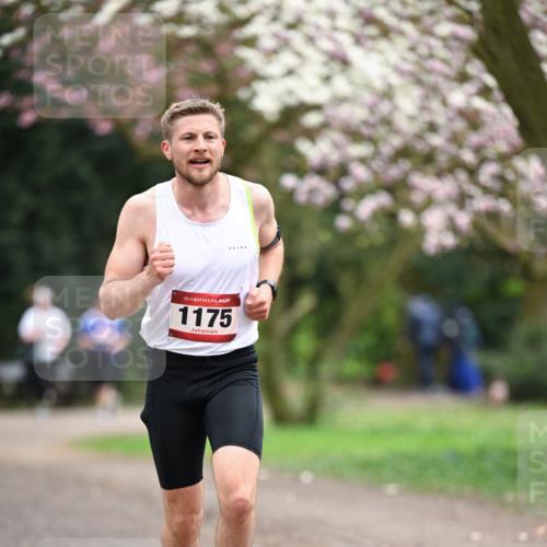 13.04.2025 - Hammer Lauf Dr. Thomas Lammeyer http://msf.ph/oto/7649855 13.04.2025 10:23:40 Laufen 15, 1175 meine-sportfotos.de