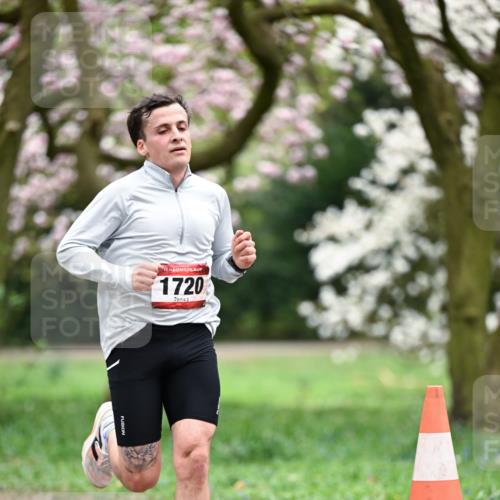 13.04.2025 - Hammer Lauf Dr. Thomas Lammeyer http://msf.ph/oto/7649905 13.04.2025 10:23:59 Laufen 15, 1720 meine-sportfotos.de