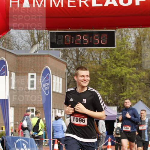 13.04.2025 - Hammer Lauf A. Gomolzig http://msf.ph/oto/7650154 13.04.2025 10:11:49 Ziel 131, 162, 249, 450, 520, 577, 956, 1096, 1097, 1795, 1841 meine-sportfotos.de