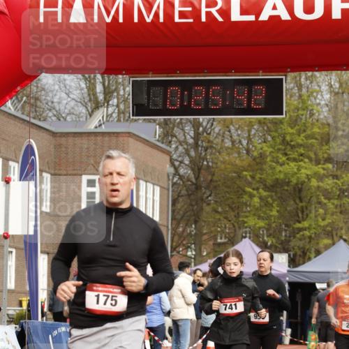 13.04.2025 - Hammer Lauf A. Gomolzig http://msf.ph/oto/7650195 13.04.2025 10:11:42 Ziel 175, 238, 249, 450, 577, 741, 767, 956, 1097 meine-sportfotos.de