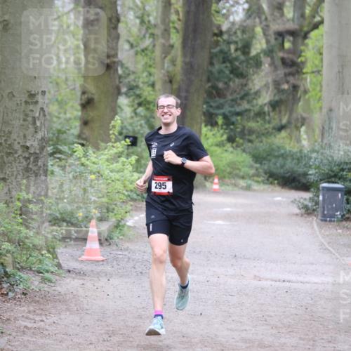 13.04.2025 - Hammer Lauf Jannik Wohlers http://msf.ph/oto/7650233 13.04.2025 10:04:08 Laufen 295 meine-sportfotos.de