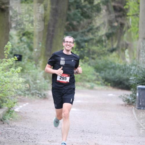 13.04.2025 - Hammer Lauf Jannik Wohlers http://msf.ph/oto/7650251 13.04.2025 10:04:07 Laufen 295 meine-sportfotos.de