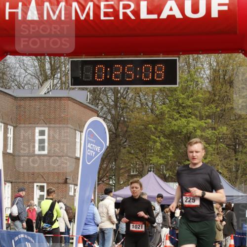 13.04.2025 - Hammer Lauf A. Gomolzig http://msf.ph/oto/7650304 13.04.2025 10:11:08 Ziel 718, 1021, 1961 meine-sportfotos.de