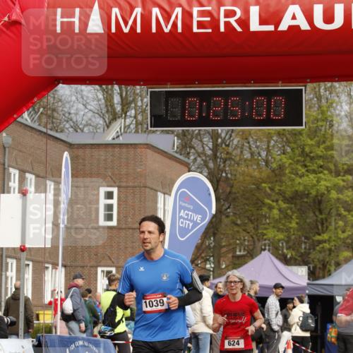 13.04.2025 - Hammer Lauf A. Gomolzig http://msf.ph/oto/7650327 13.04.2025 10:10:59 Ziel 197, 314, 328, 624, 655, 742, 1039, 1143, 1182, 1944, 1961 meine-sportfotos.de