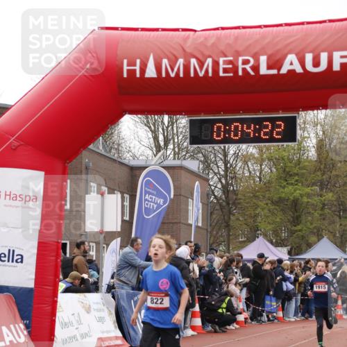 13.04.2025 - Hammer Lauf A. Gomolzig http://msf.ph/oto/7651323 13.04.2025 09:22:30 Ziel 782, 822, 1915 meine-sportfotos.de