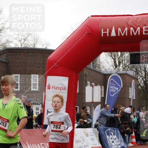 13.04.2025 - Hammer Lauf A. Gomolzig http://msf.ph/oto/7651331 13.04.2025 09:22:29 Ziel 782, 822, 1073, 1221, 1915 meine-sportfotos.de