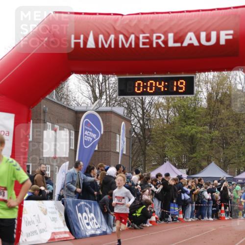 13.04.2025 - Hammer Lauf A. Gomolzig http://msf.ph/oto/7651342 13.04.2025 09:22:27 Ziel 458, 782, 822, 1073, 1221, 1915 meine-sportfotos.de