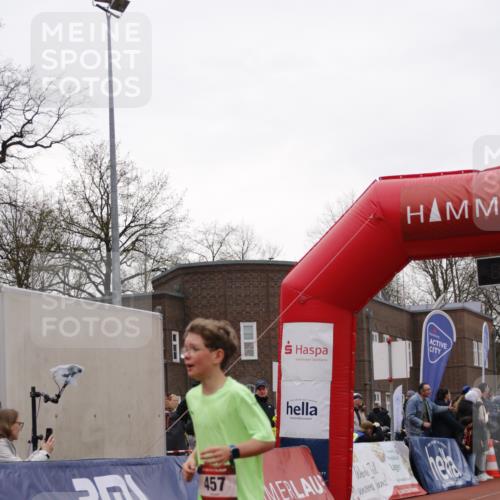 13.04.2025 - Hammer Lauf A. Gomolzig http://msf.ph/oto/7651370 13.04.2025 09:22:13 Ziel 457, 1293, 1806 meine-sportfotos.de
