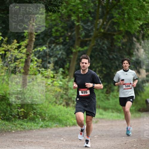 13.04.2025 - Hammer Lauf Dr. Thomas Lammeyer http://msf.ph/oto/7651765 13.04.2025 10:29:04 Laufen 586, 635 meine-sportfotos.de