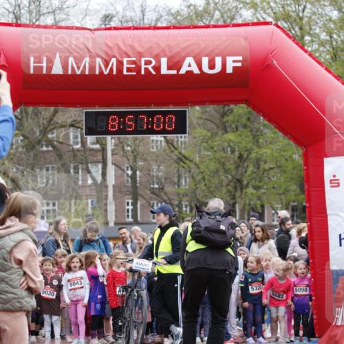 13.04.2025 - Hammer Lauf A. Gomolzig http://msf.ph/oto/7651861 13.04.2025 08:56:59 Ziel  meine-sportfotos.de