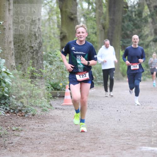 13.04.2025 - Hammer Lauf Jannik Wohlers http://msf.ph/oto/7654412 13.04.2025 10:34:57 Laufen 122, 769 meine-sportfotos.de