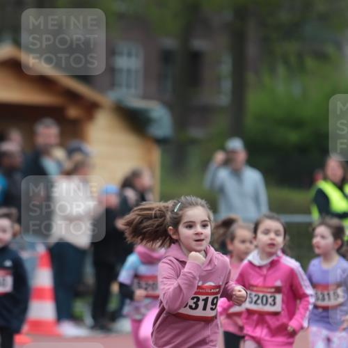 13.04.2025 - Hammer Lauf A. Gomolzig http://msf.ph/oto/7654789 13.04.2025 09:02:24 Ziel  meine-sportfotos.de