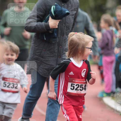 13.04.2025 - Hammer Lauf A. Gomolzig http://msf.ph/oto/7655219 13.04.2025 09:11:16 Ziel  meine-sportfotos.de