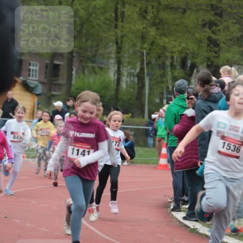 13.04.2025 - Hammer Lauf A. Gomolzig http://msf.ph/oto/7655923 13.04.2025 09:25:46 Ziel 402, 657, 777, 803, 809, 816, 820, 866, 901, 941, 1126, 1141, 1172, 1315, 1419, 1421, 1425, 1474, 1536, 1547, 1918 meine-sportfotos.de