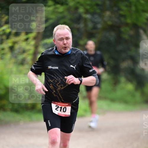 13.04.2025 - Hammer Lauf Dr. Thomas Lammeyer http://msf.ph/oto/7656005 13.04.2025 10:38:16 Laufen 15, 210 meine-sportfotos.de