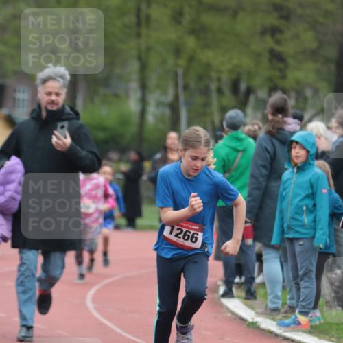 13.04.2025 - Hammer Lauf A. Gomolzig http://msf.ph/oto/7656023 13.04.2025 09:26:26 Ziel 680, 949, 954, 1266, 1405 meine-sportfotos.de