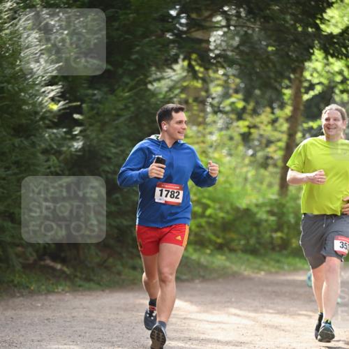 13.04.2025 - Hammer Lauf Dr. Thomas Lammeyer http://msf.ph/oto/7656280 13.04.2025 10:39:18 Laufen 15, 1782, 13, 35 meine-sportfotos.de