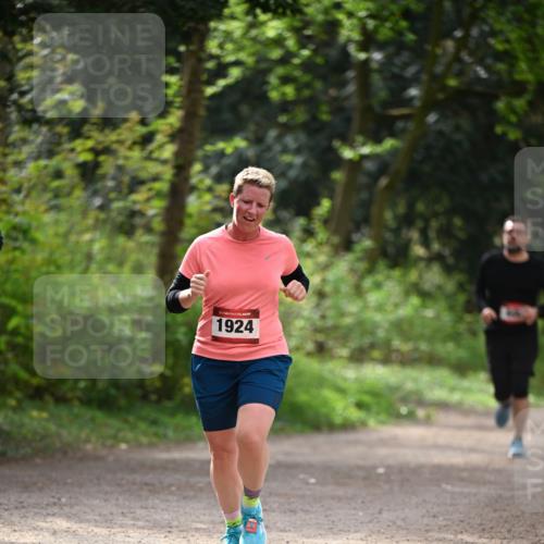 13.04.2025 - Hammer Lauf Dr. Thomas Lammeyer http://msf.ph/oto/7656641 13.04.2025 10:40:29 Laufen 1924 meine-sportfotos.de