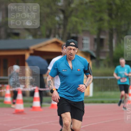 13.04.2025 - Hammer Lauf A. Gomolzig http://msf.ph/oto/7656681 13.04.2025 10:08:31 Ziel 239, 744, 766, 1763, 1987 meine-sportfotos.de