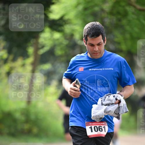 13.04.2025 - Hammer Lauf Dr. Thomas Lammeyer http://msf.ph/oto/7656734 13.04.2025 10:40:45 Laufen 15, 1061 meine-sportfotos.de